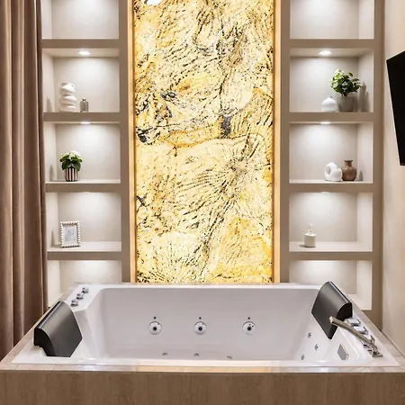 Appartamento Jacuzzi&luxe - Design - 6e *